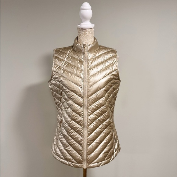 NWOT J.McLaughlin Metallic Gold Goose Down Lumi Vest Size Small - Picture 1 of 16